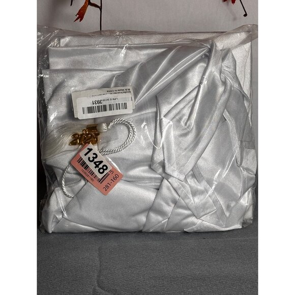 Graduation Gown & Cap Set With 2025 Tassel White- Halloween Costume- DIY Zombie - Picture 3 of 4